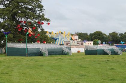 Grandstand Seating