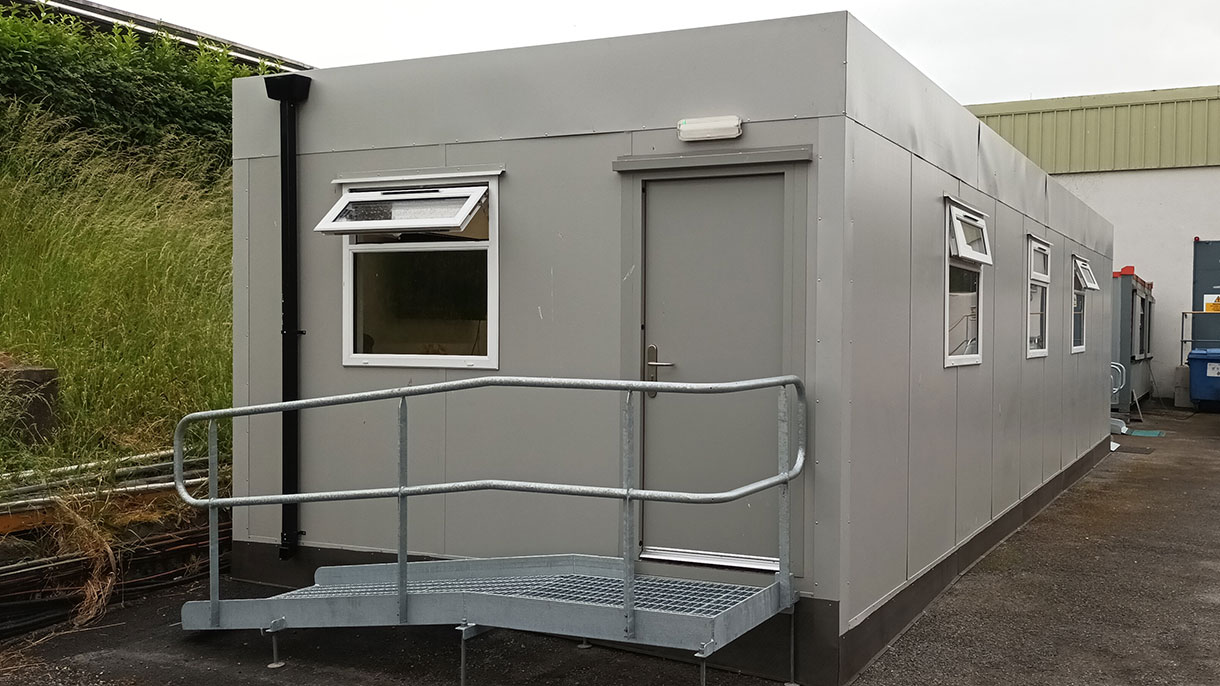 Service Module Building Modular Operations Office | Actavo